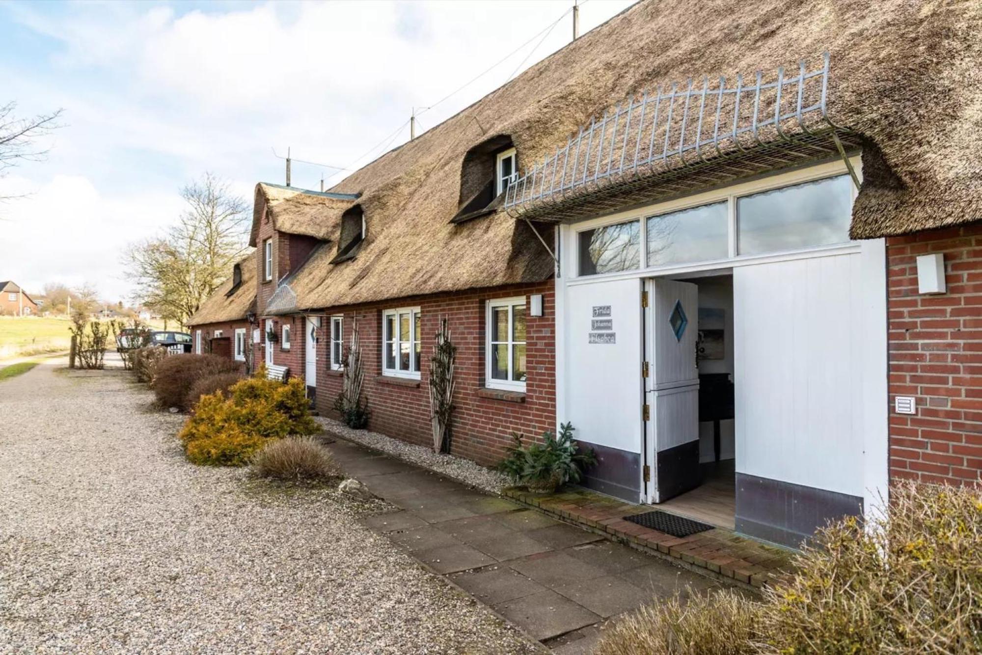 Schipp Landen Elsabea Appartement Husum  Buitenkant foto